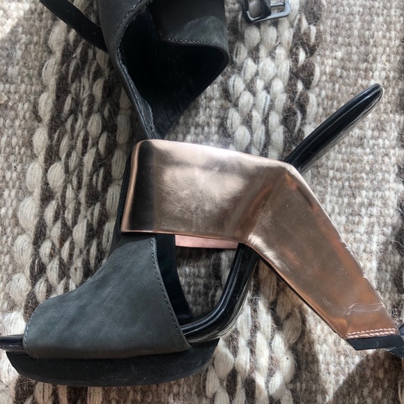 United Nude Heels - Picture 8 of 8